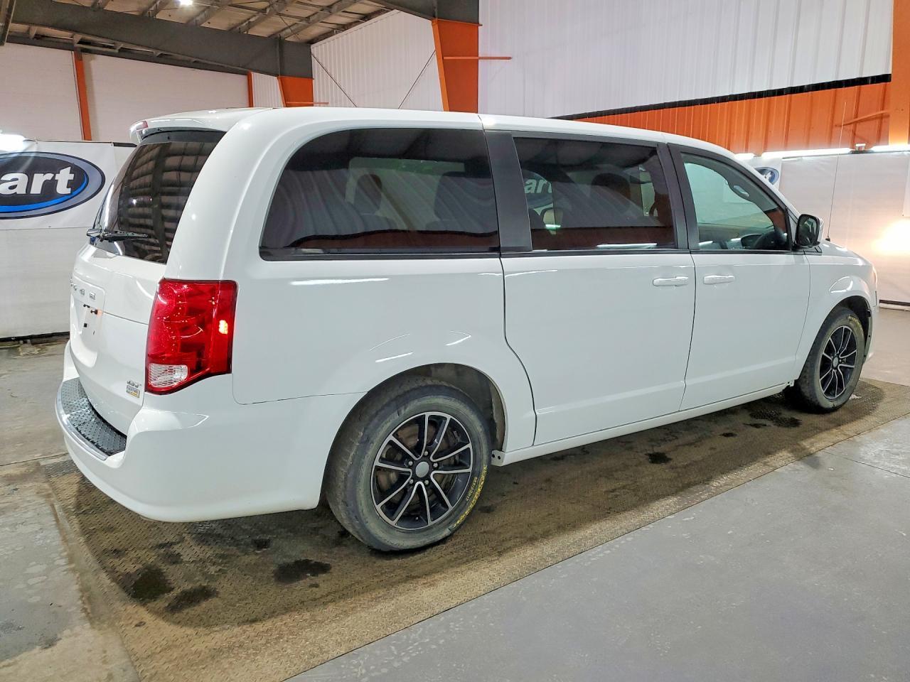 2019 Dodge Grand Caravan Gt - zdjęcie 3