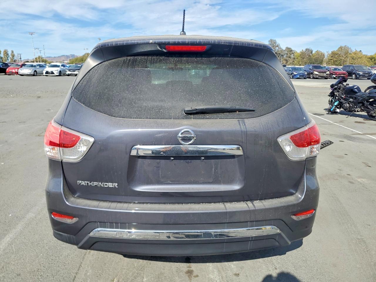 2013 Nissan Pathfinder S - zdjęcie 6