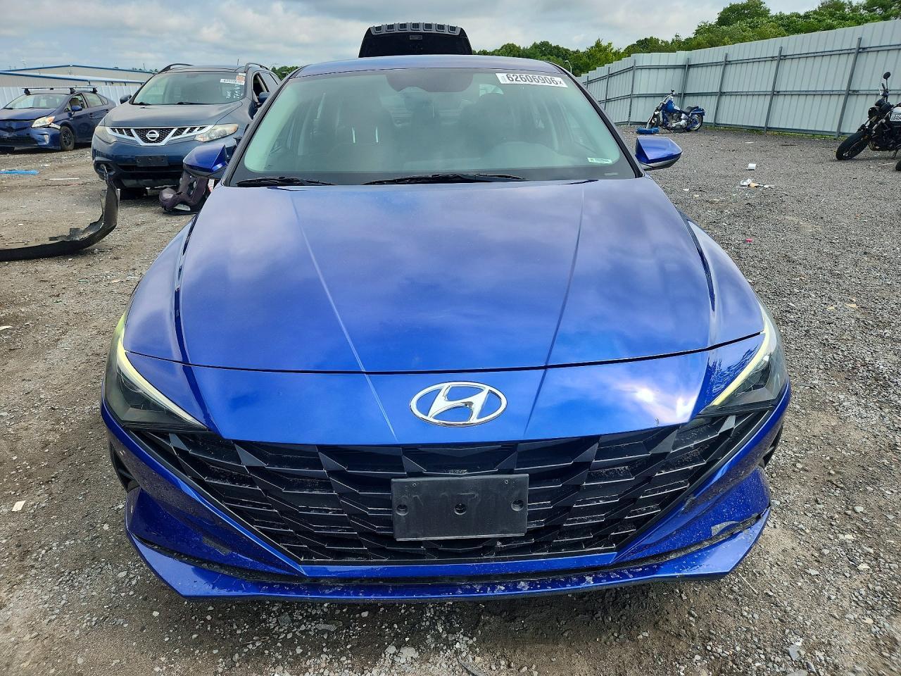 2021 Hyundai Elantra Se - zdjęcie 5