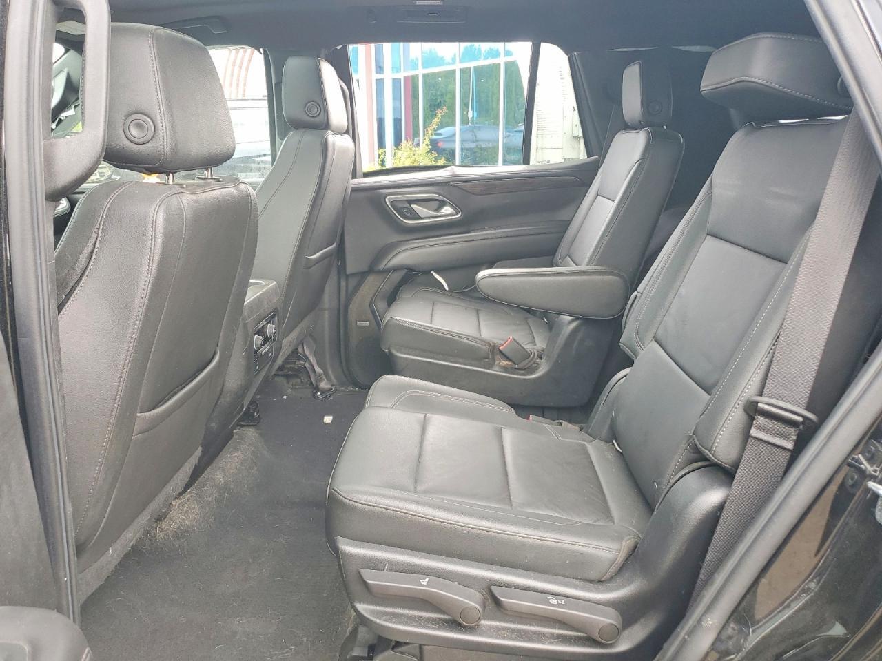 2022 Chevrolet Tahoe K1500 Z71 - zdjęcie 11