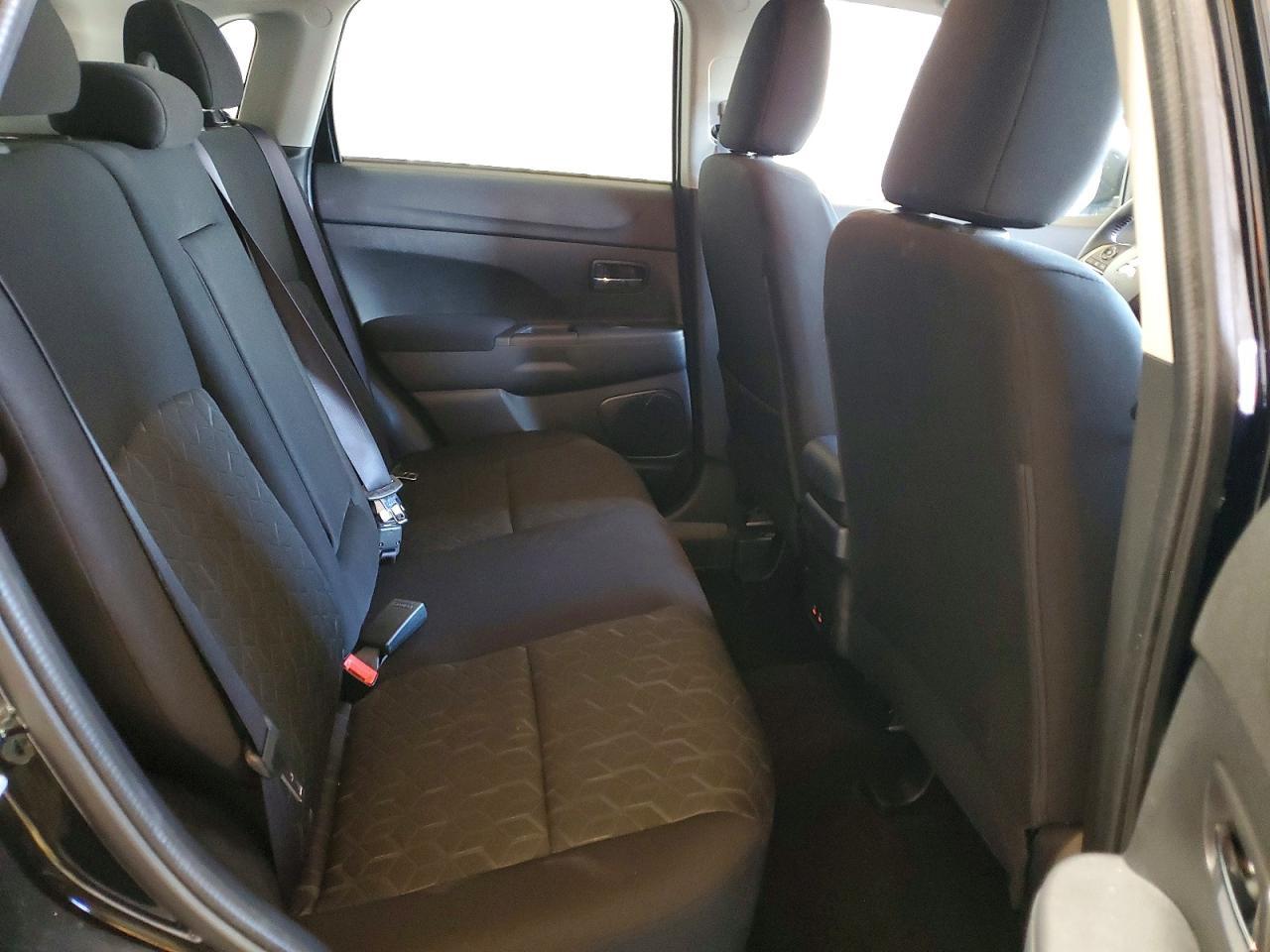 2026 Mitsubishi Outlander Sport S/Se - zdjęcie 11