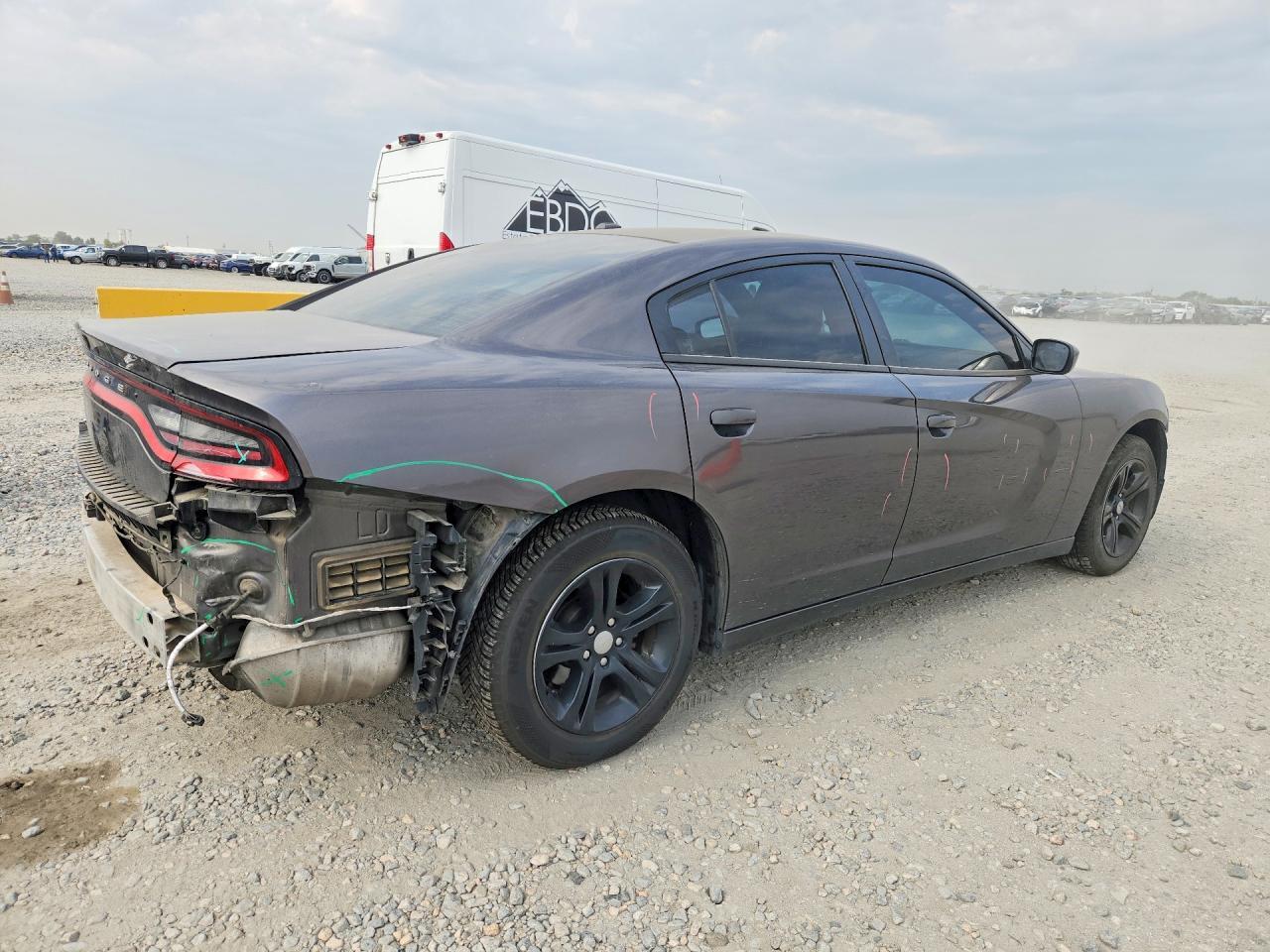 2021 Dodge Charger Sxt - zdjęcie 3