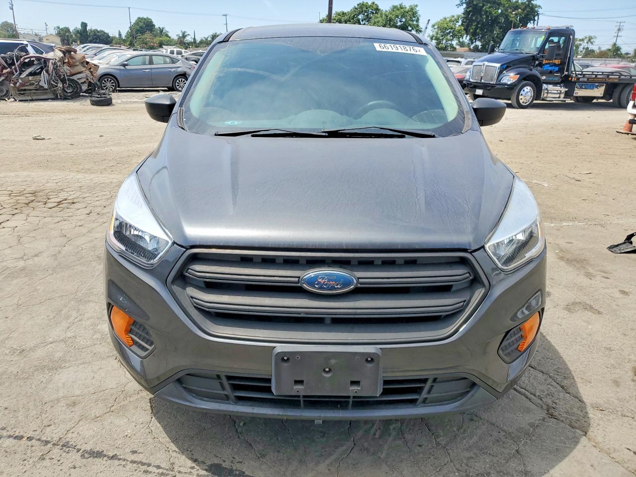 2017 Ford Escape S - zdjęcie 5