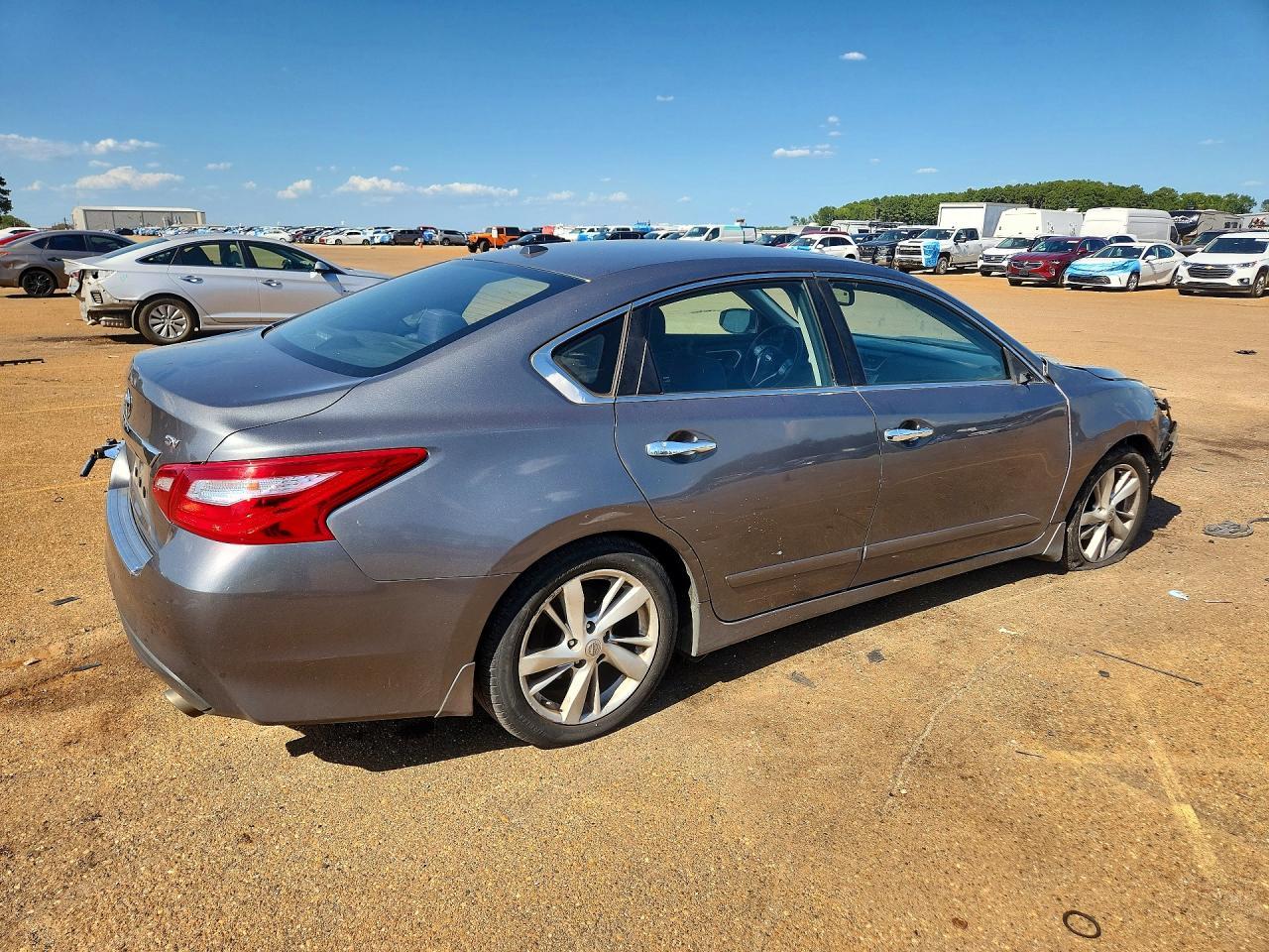 2016 Nissan Altima 2.5 Sv - zdjęcie 3