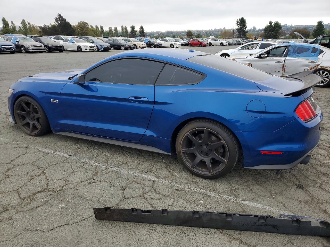 2017 Ford Mustang Gt - zdjęcie 2