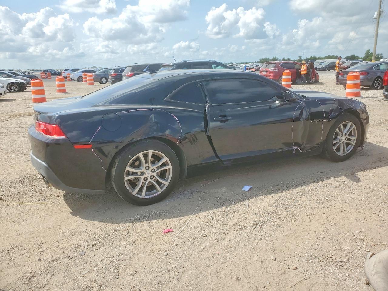 2015 Chevrolet Camaro Ls - zdjęcie 3