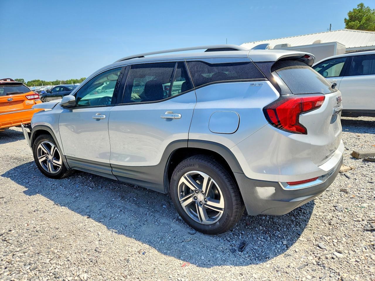 2019 GMC Terrain Slt - zdjęcie 2