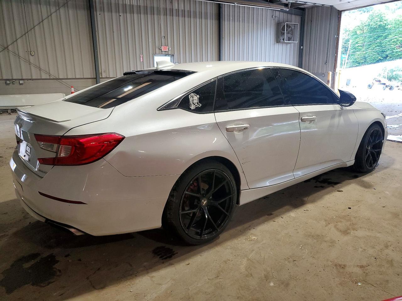 2020 Honda Accord Sport - zdjęcie 3