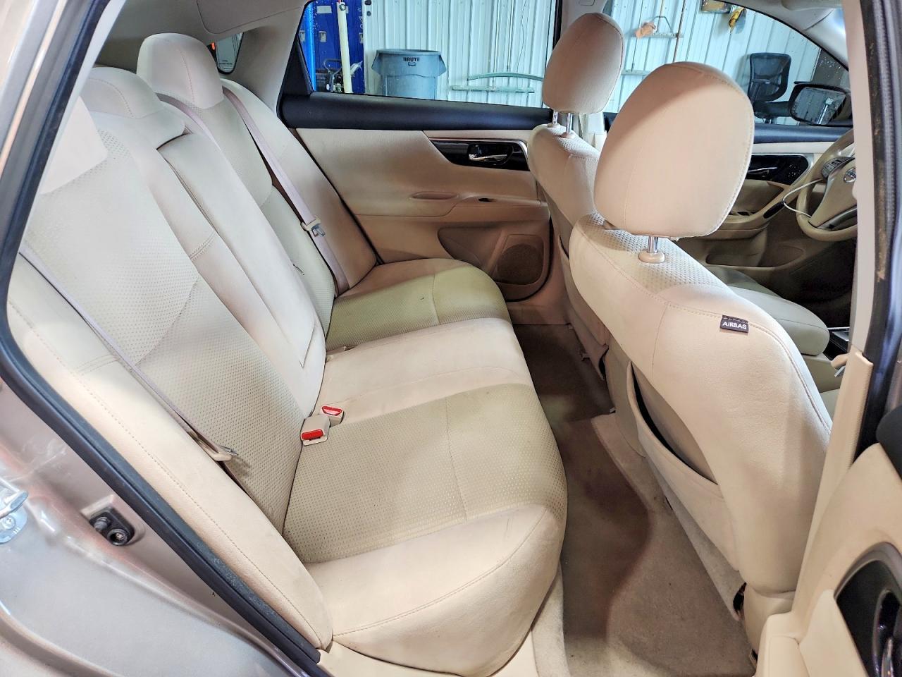 2014 Nissan Altima 2.5 S - zdjęcie 10