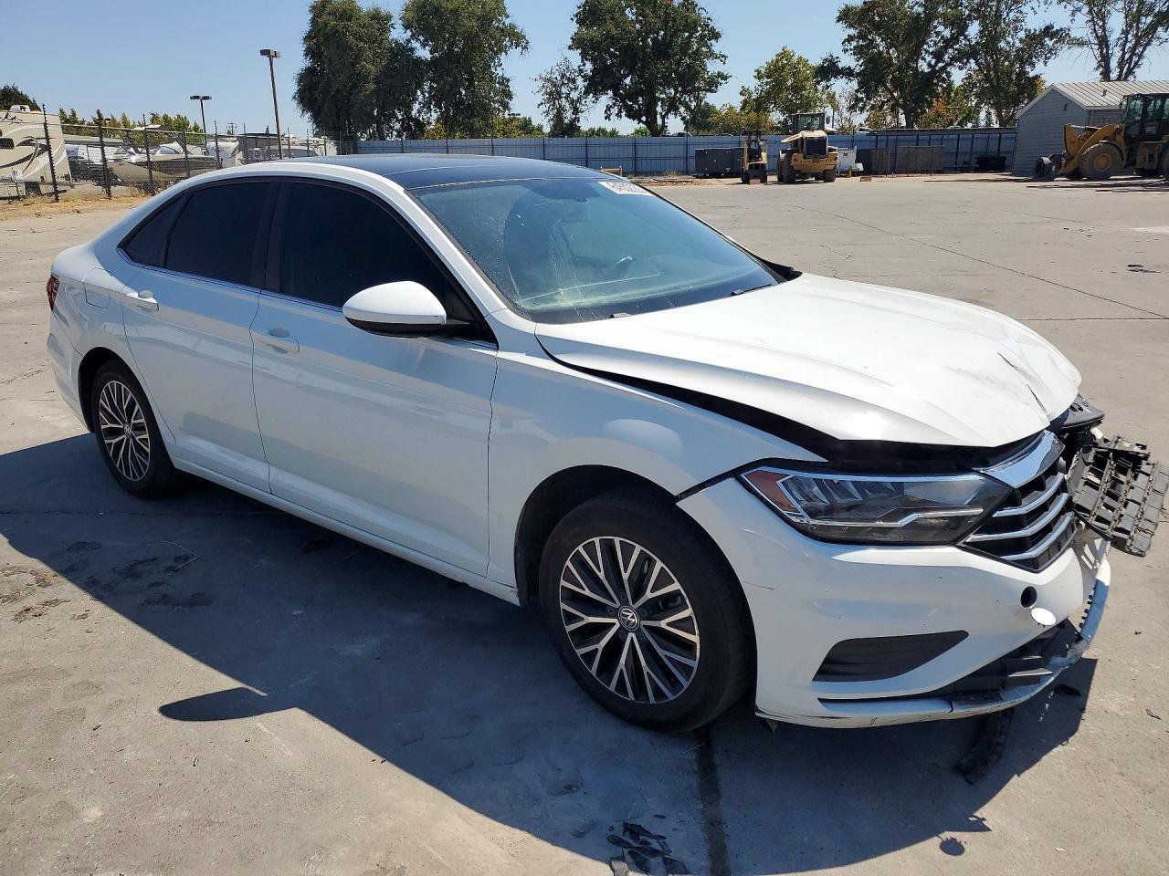 2021 Volkswagen Jetta S - zdjęcie 4
