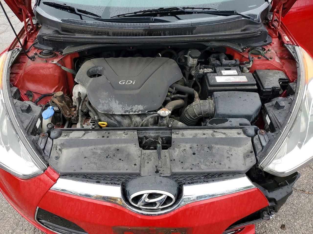 2013 Hyundai Veloster Base - zdjęcie 11