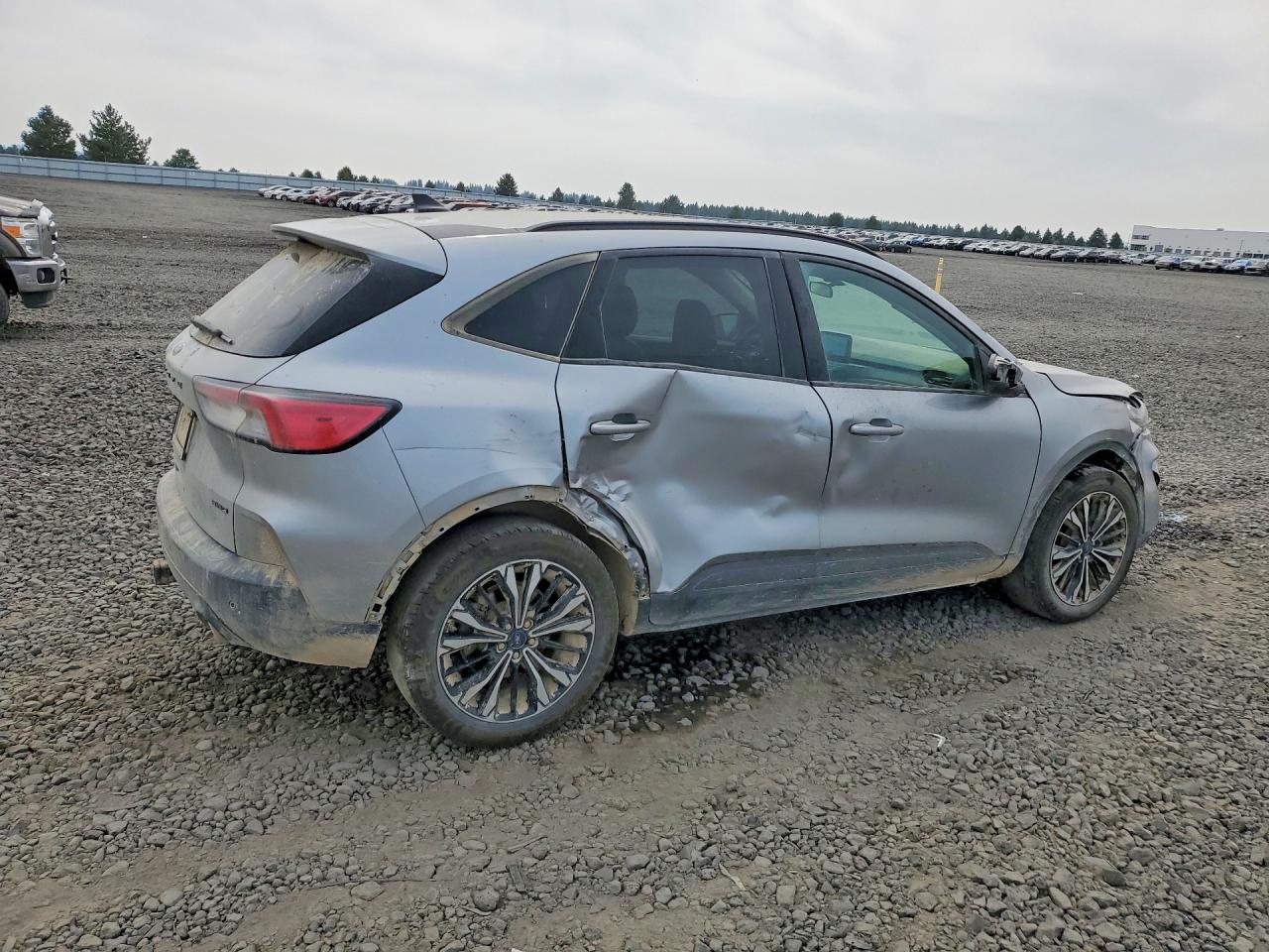 2021 Ford Escape Sel - zdjęcie 3