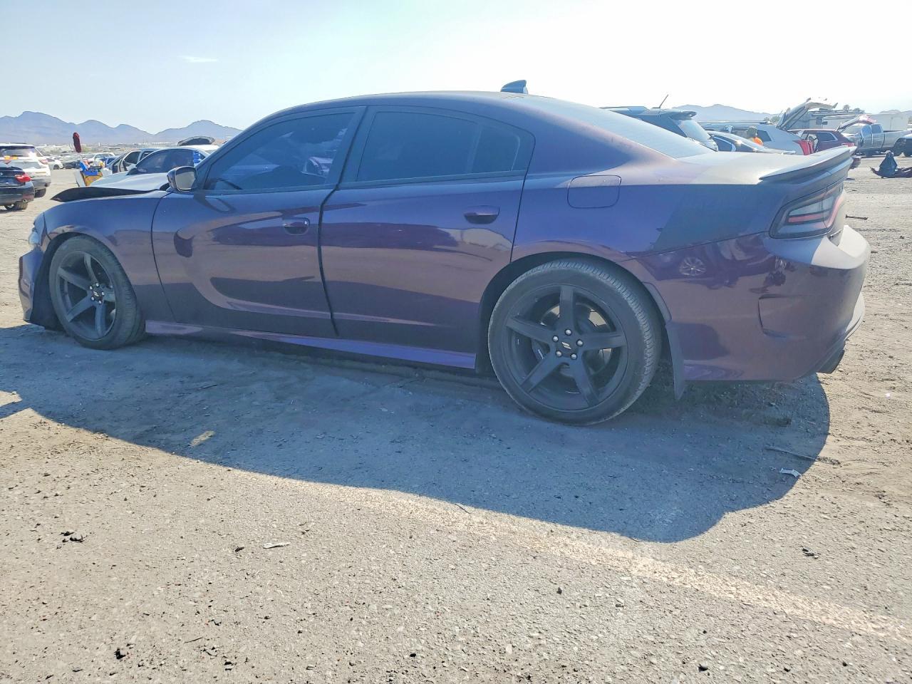 2020 Dodge Charger Scat Pack - zdjęcie 2