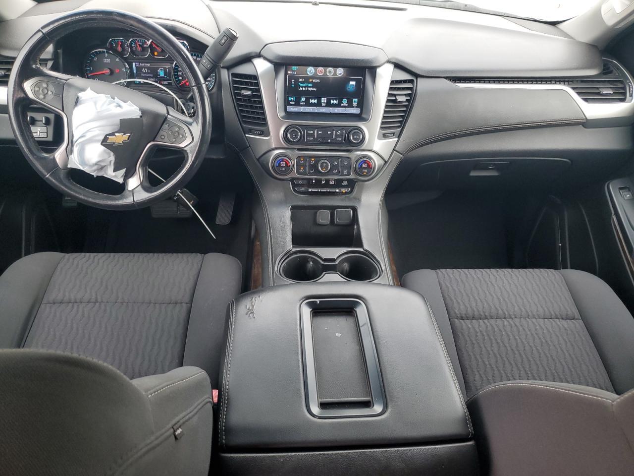 2019 Chevrolet Tahoe C1500 Ls - zdjęcie 8