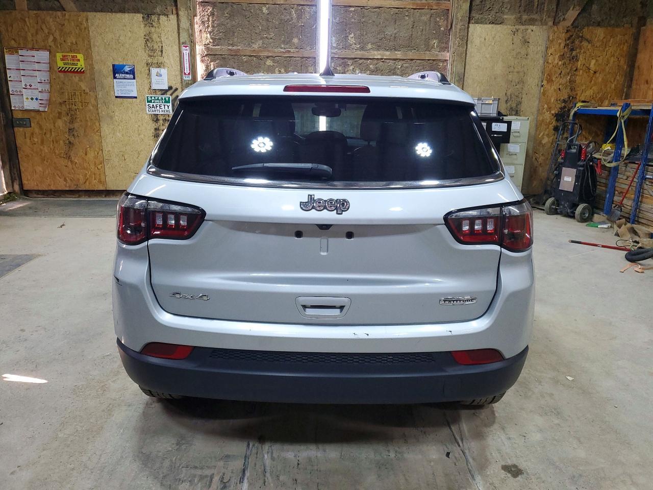 2024 Jeep Compass Latitude - zdjęcie 6