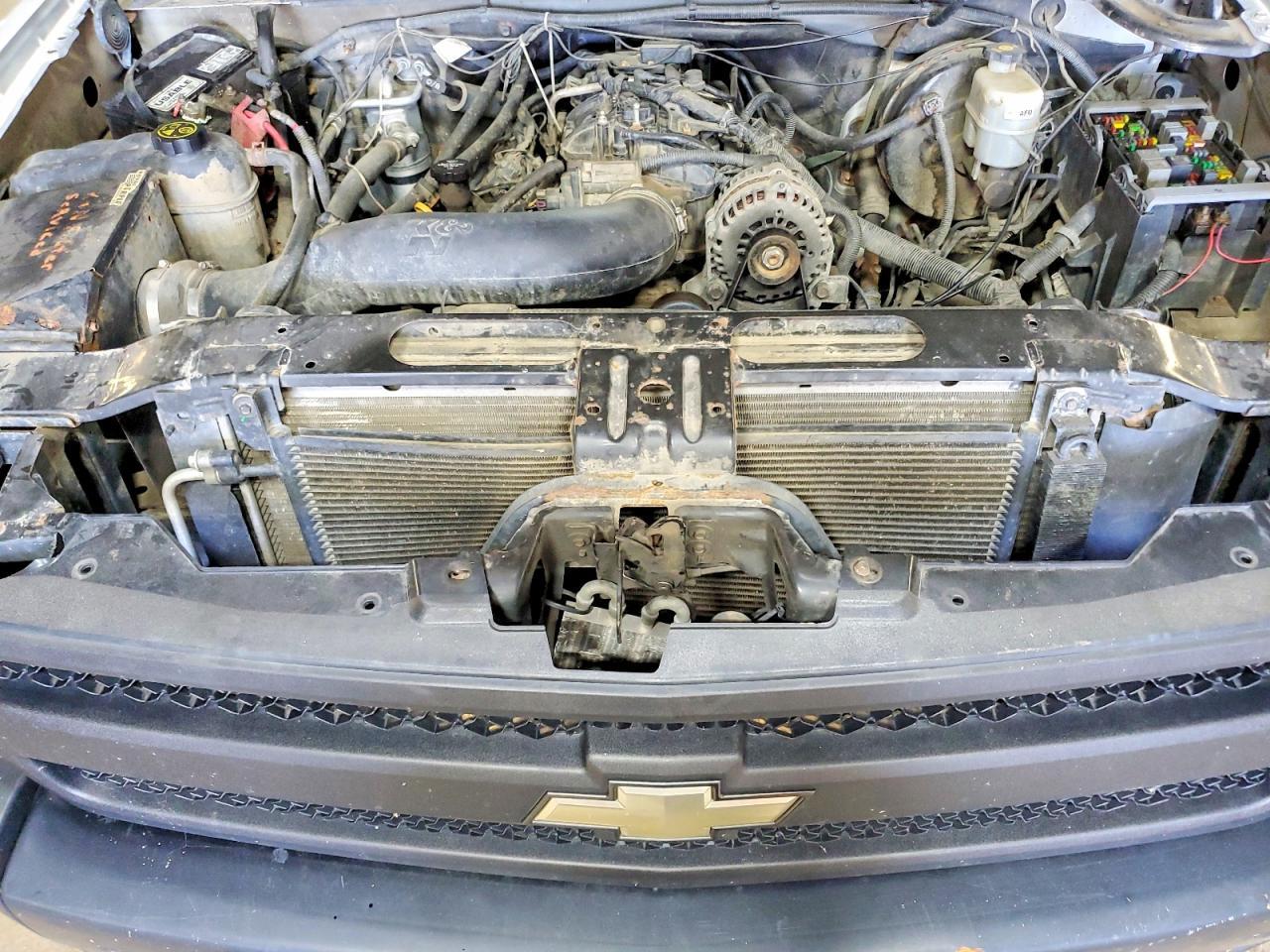 2013 Chevrolet Silverado C1500 Heavy Duty - zdjęcie 11