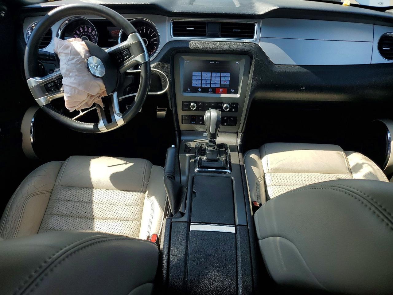 2014 Ford Mustang - zdjęcie 8