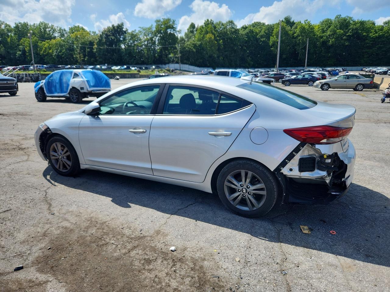 2018 Hyundai Elantra Sel - zdjęcie 2