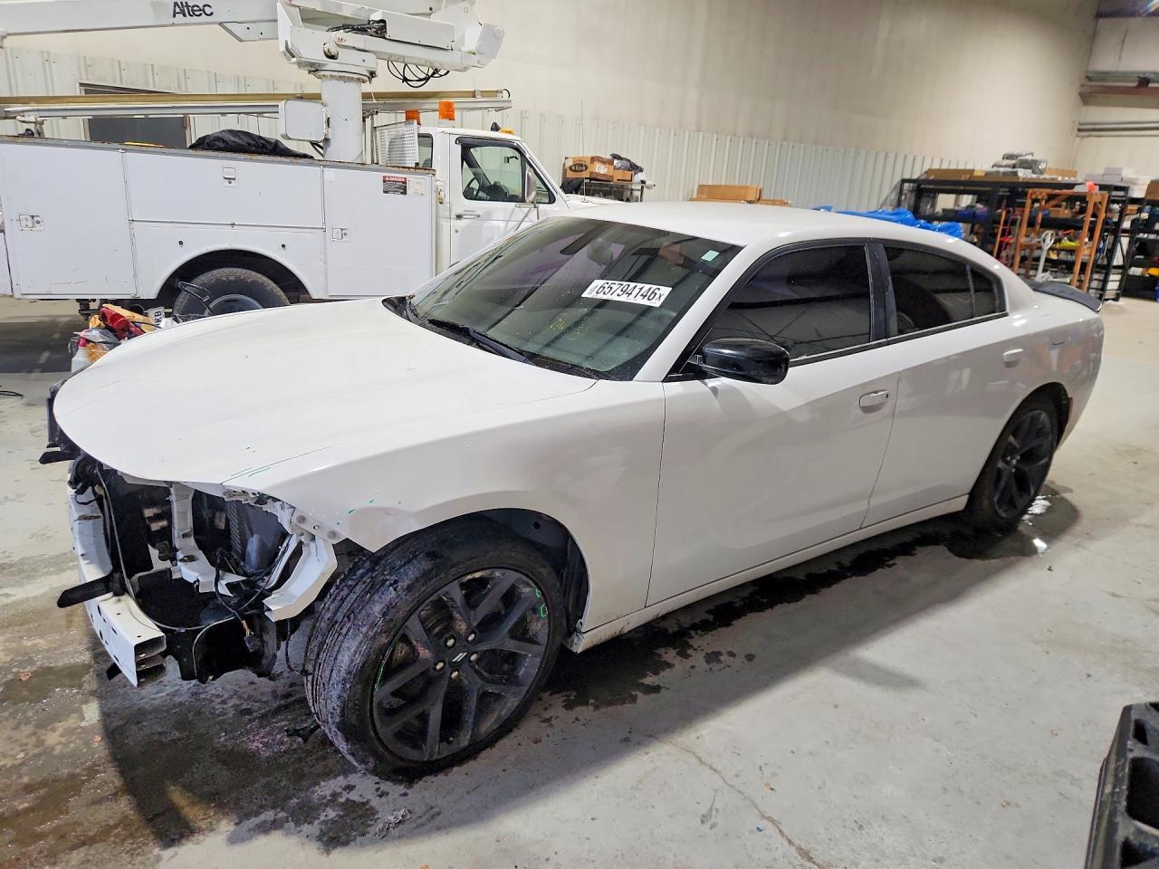 Dodge Charger - zdjęcie 1