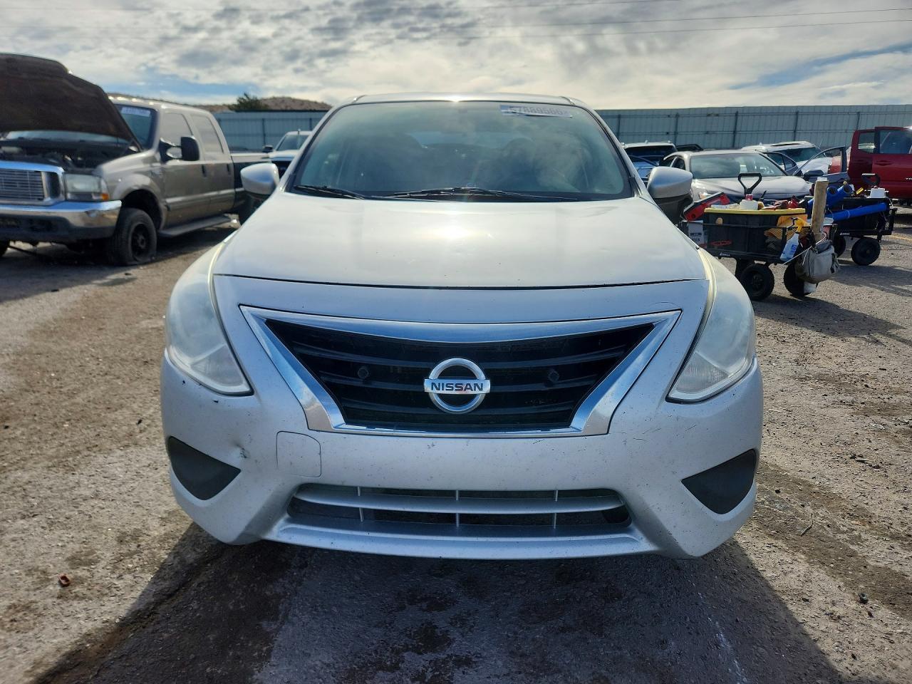 2016 Nissan Versa 1.6 S - zdjęcie 5