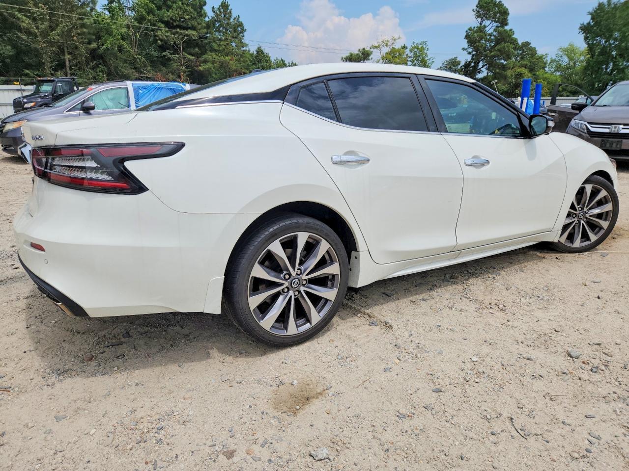 2021 Nissan Maxima Platinum - zdjęcie 3