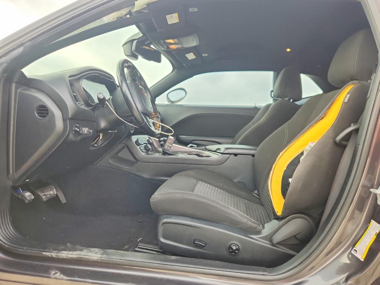 2020 Dodge Challenger Sxt - zdjęcie 7