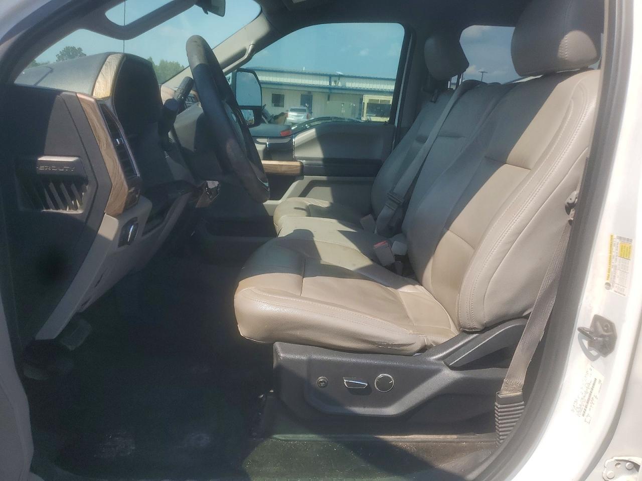 2018 Ford F250 Super Duty - zdjęcie 7