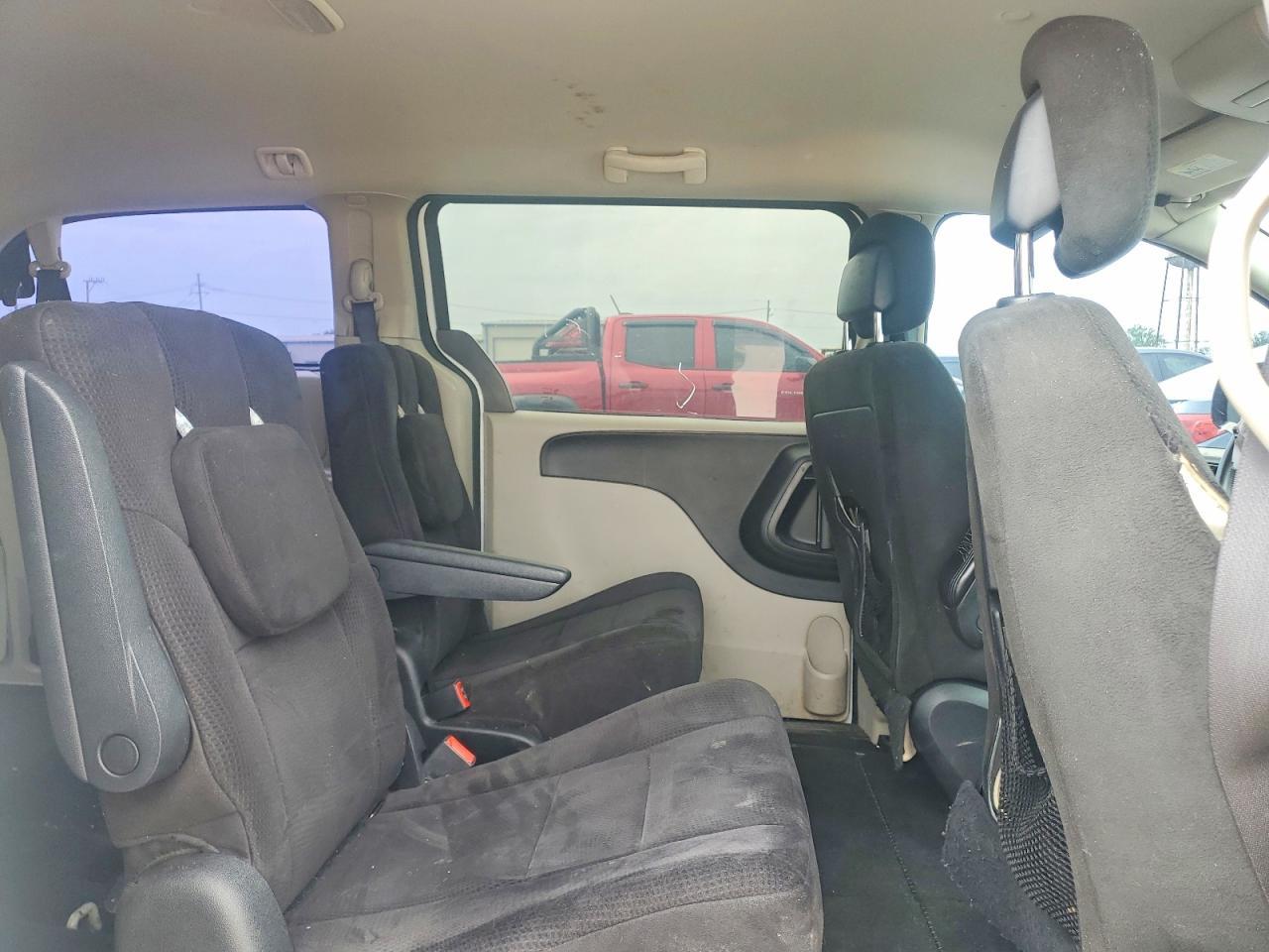 2016 Dodge Grand Caravan Se - zdjęcie 11