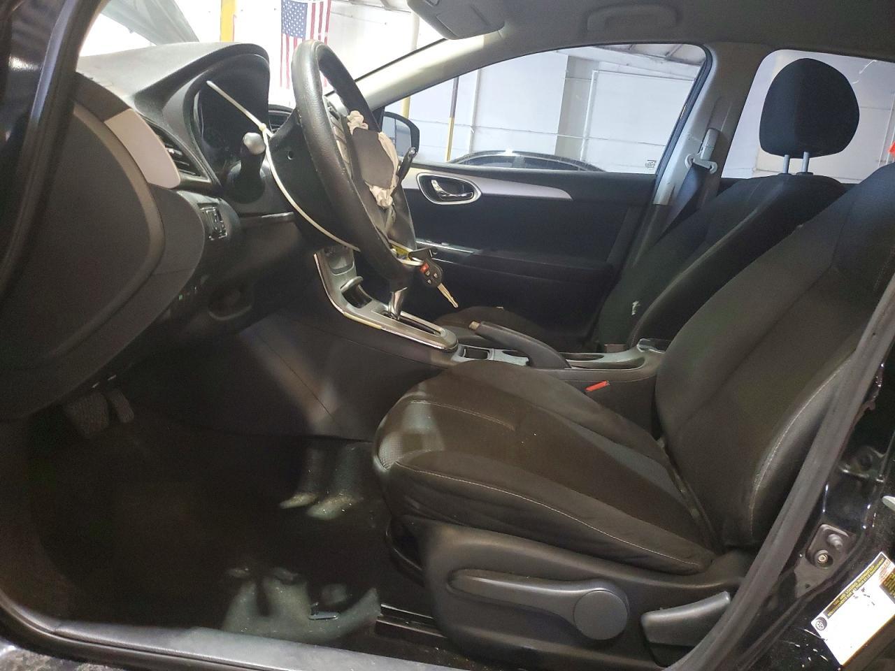 2014 Nissan Sentra S - zdjęcie 7