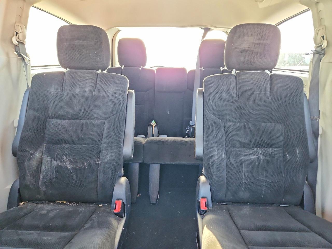 2016 Dodge Grand Caravan Se - zdjęcie 10