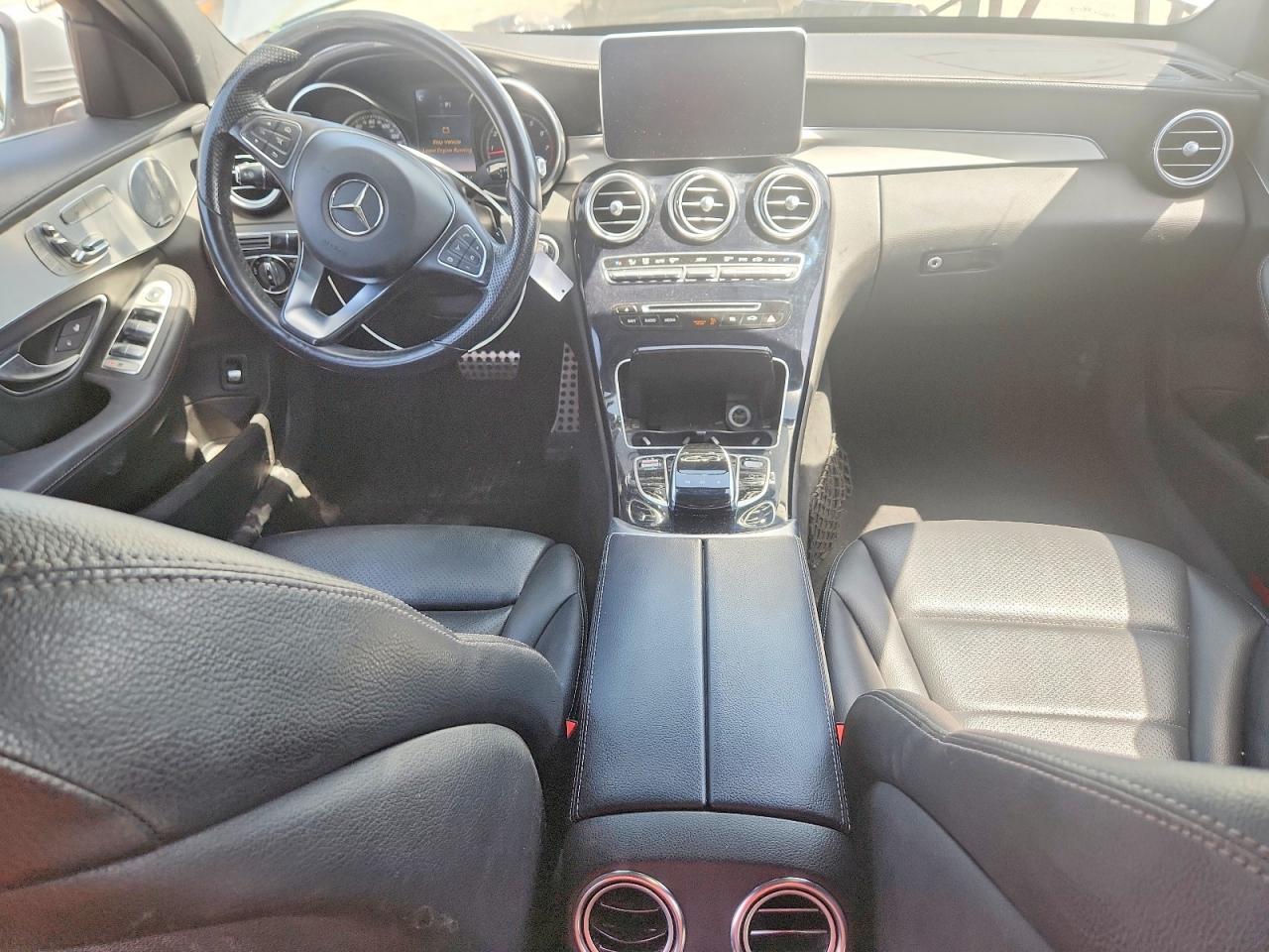 2016 Mercedes-Benz C 300 4Matic - zdjęcie 8