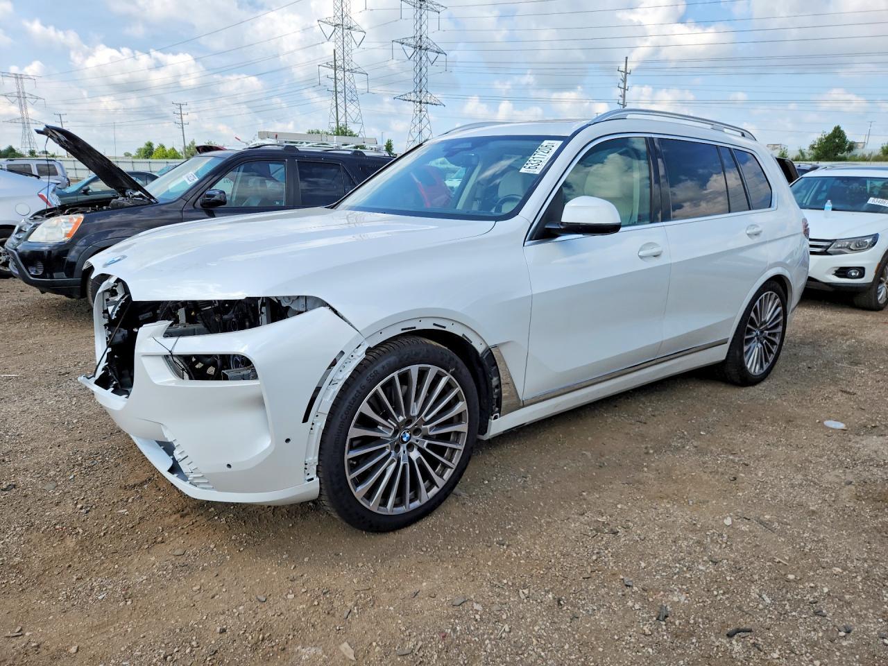 2023 BMW X7 xDrive40I - zdjęcie główne