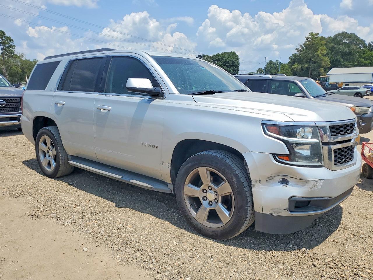 2015 Chevrolet Tahoe C1500 Lt - zdjęcie 4