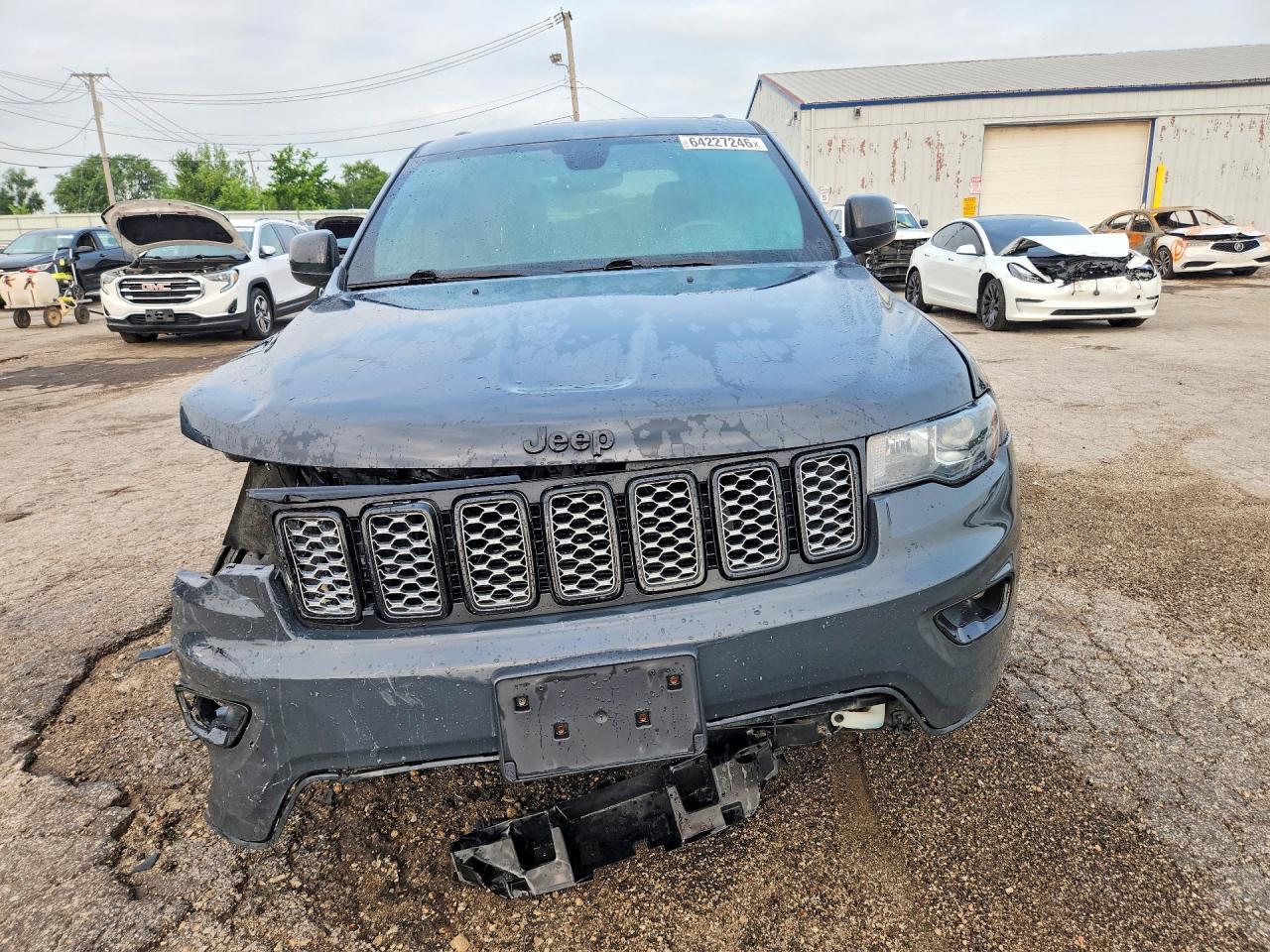 2018 Jeep Grand Cherokee Laredo - zdjęcie 5