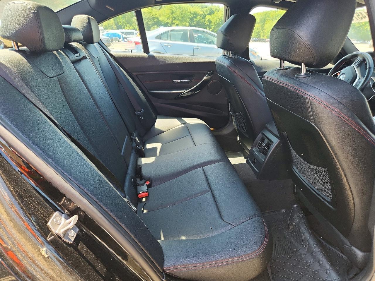 2013 BMW Seria 3 328i - zdjęcie 10