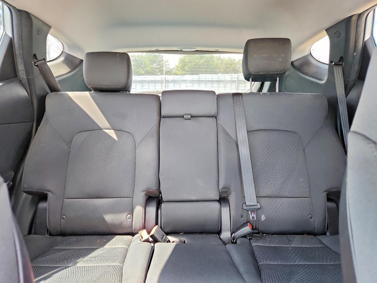 2018 Hyundai Santa Fe Sport 2.4L - zdjęcie 10