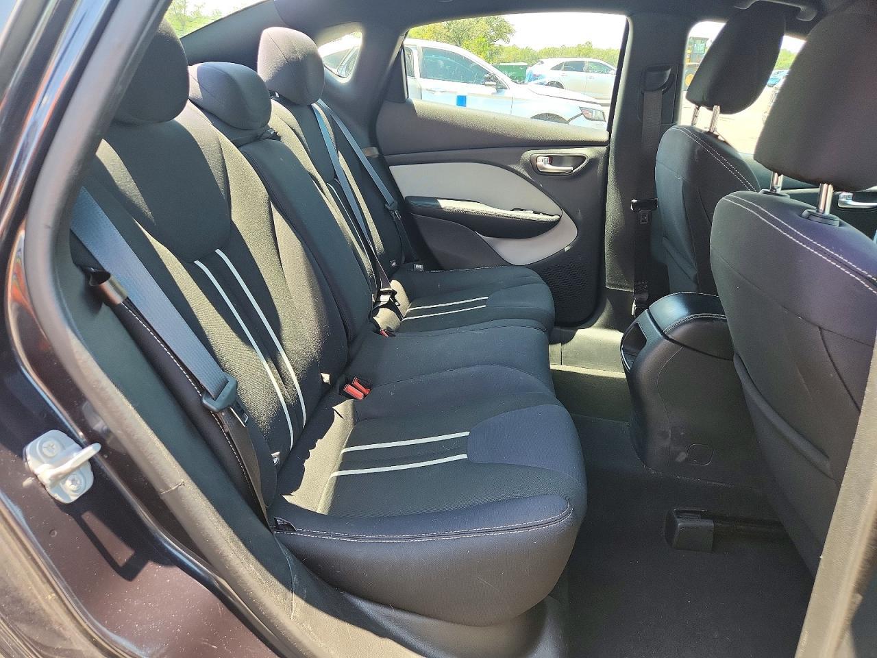 2014 Dodge Dart Sxt - zdjęcie 10
