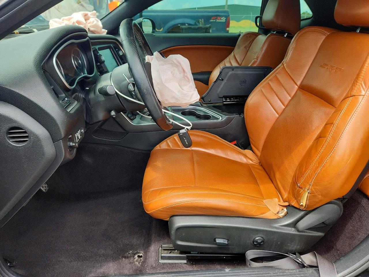 2016 Dodge Challenger Srt 392 - zdjęcie 7
