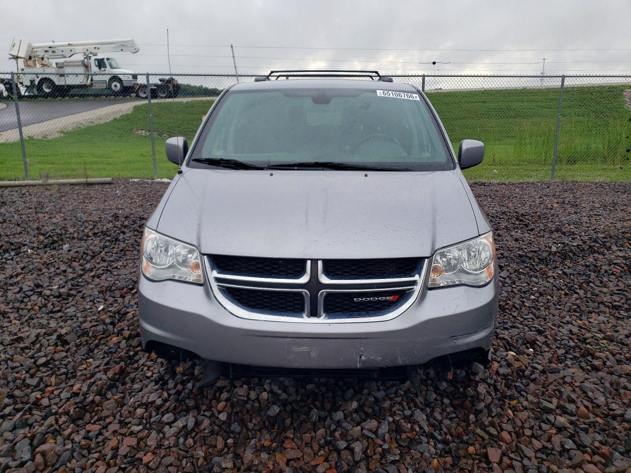 2019 Dodge Grand Caravan Sxt - zdjęcie 5