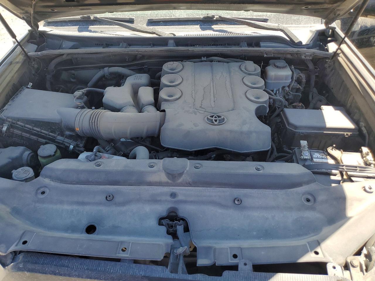 2013 Toyota 4Runner Sr5 - zdjęcie 12
