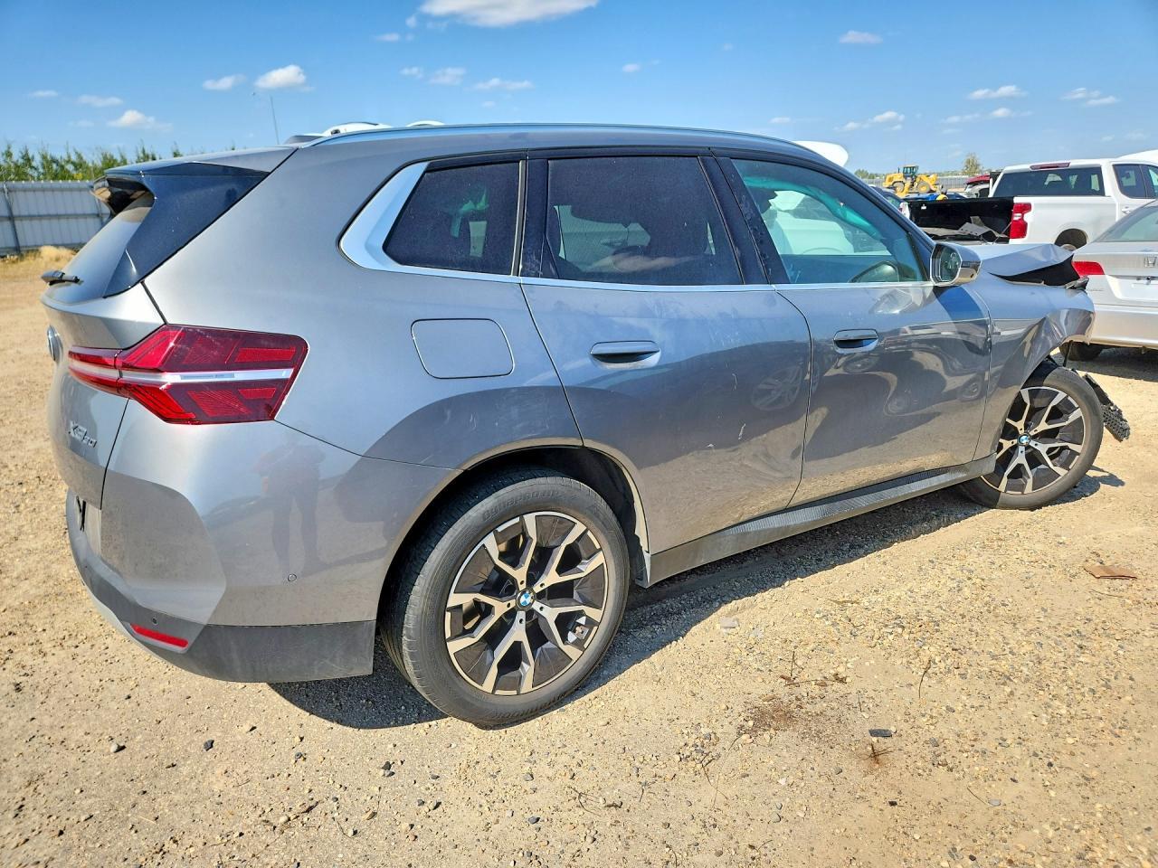 2025 BMW X3 30 xDrive - zdjęcie 3
