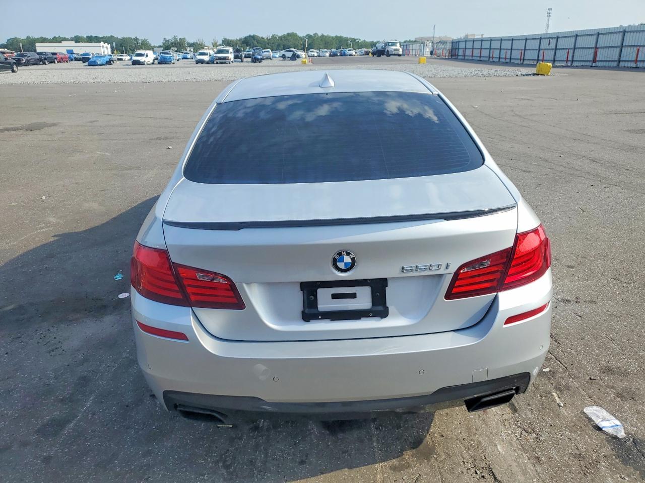 2013 BMW 550 I - zdjęcie 6