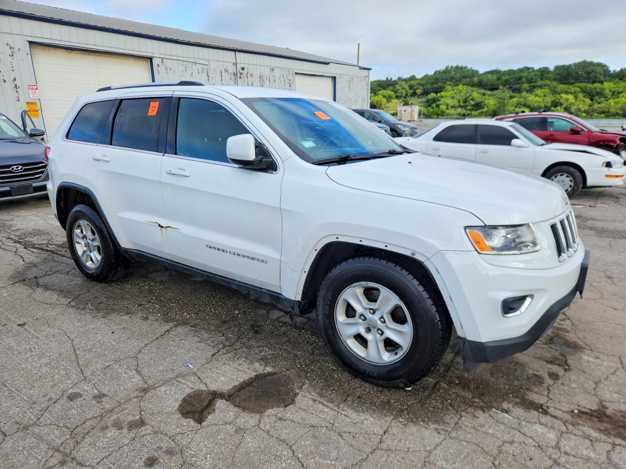 2015 Jeep Grand Cherokee Laredo - zdjęcie 4