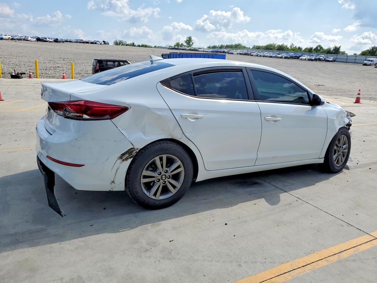 2018 Hyundai Elantra Sel - zdjęcie 3