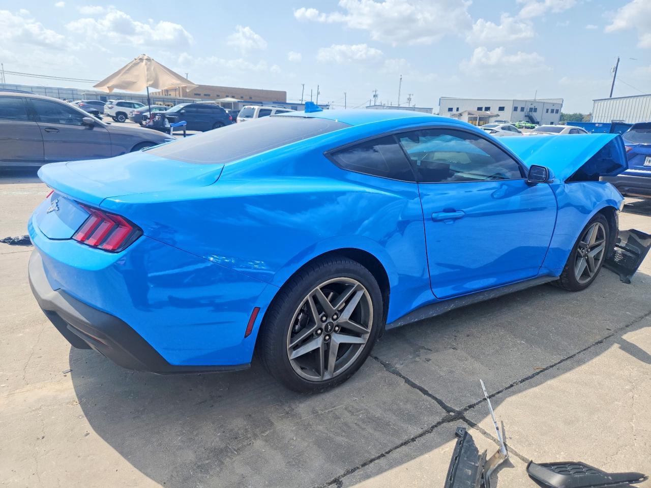 2025 Ford Mustang - zdjęcie 3