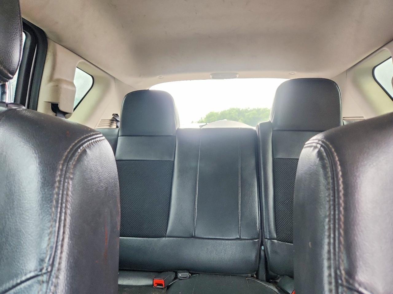 2014 Jeep Compass Latitude - zdjęcie 10