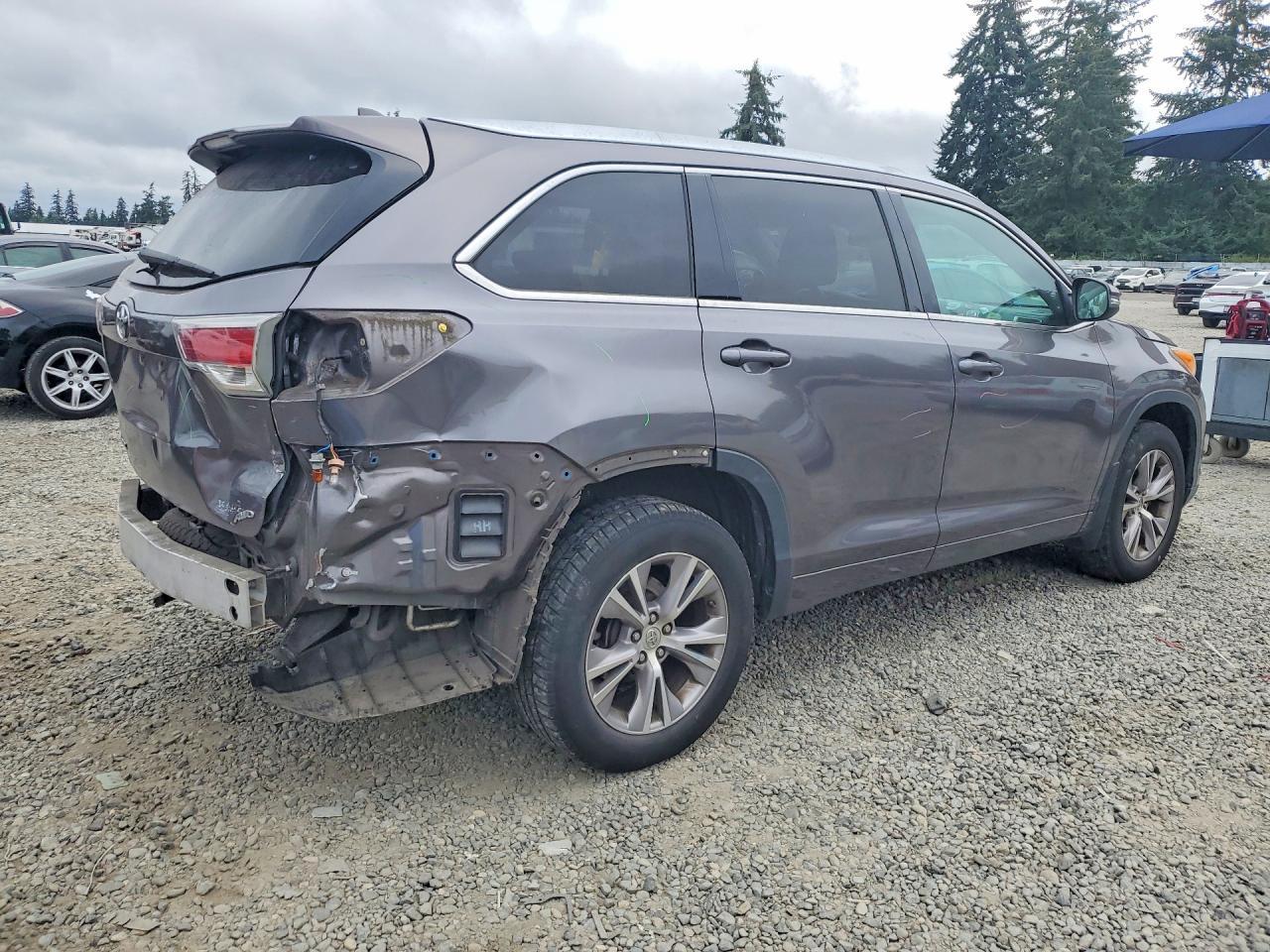 2014 Toyota Highlander Xle - zdjęcie 3