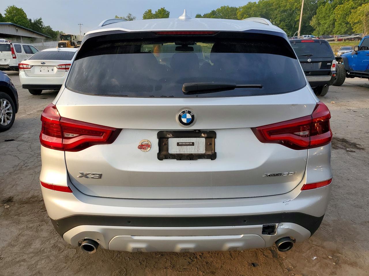 2019 BMW X3 xDrive30I - zdjęcie 6