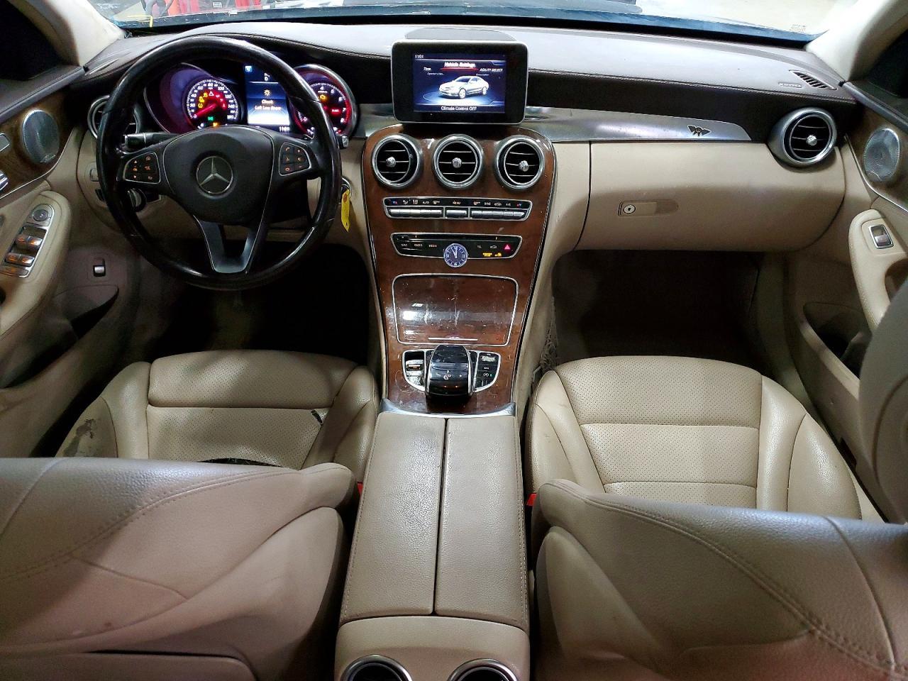 2015 Mercedes-Benz C 300 4Matic - zdjęcie 8