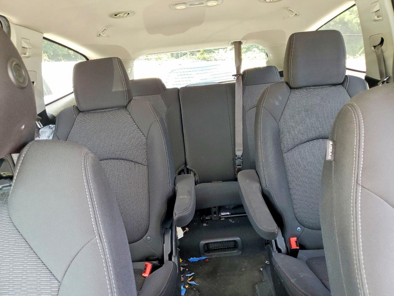 2015 Chevrolet Traverse Lt - zdjęcie 10